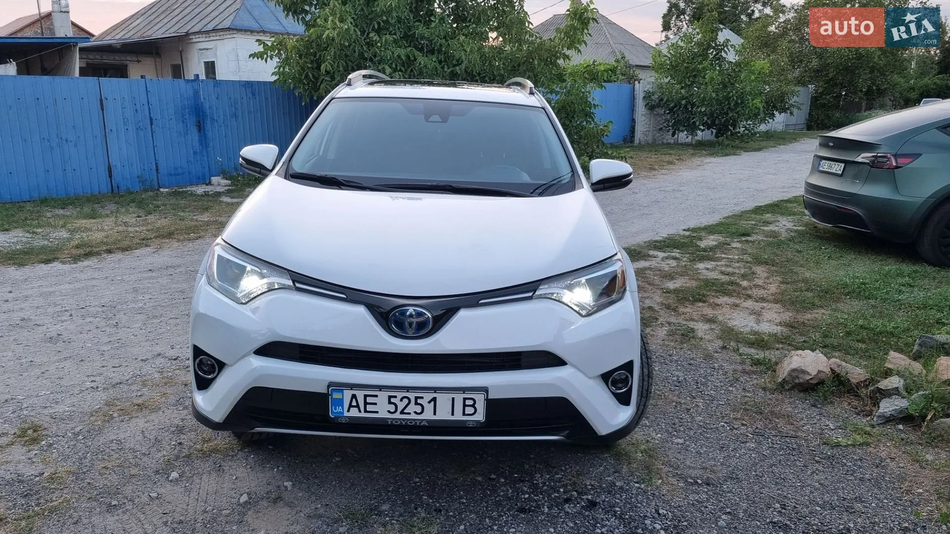 2017 Toyota RAV 4 - мініатюра 7
