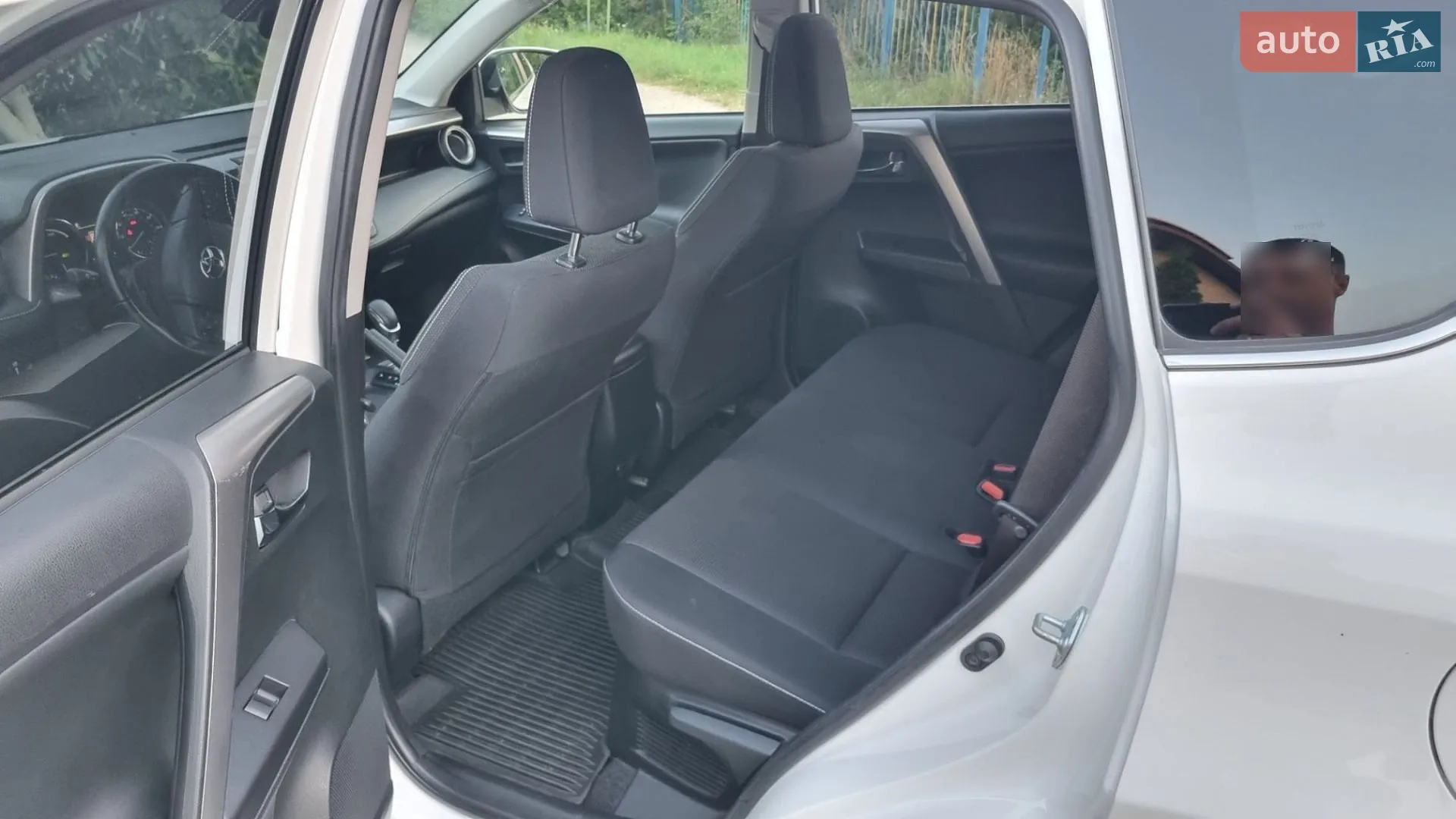 2017 Toyota RAV 4 - мініатюра 15