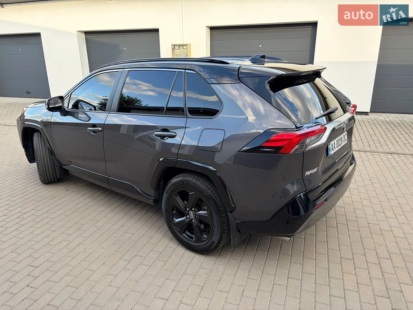 2019 Toyota RAV 4 - мініатюра 8