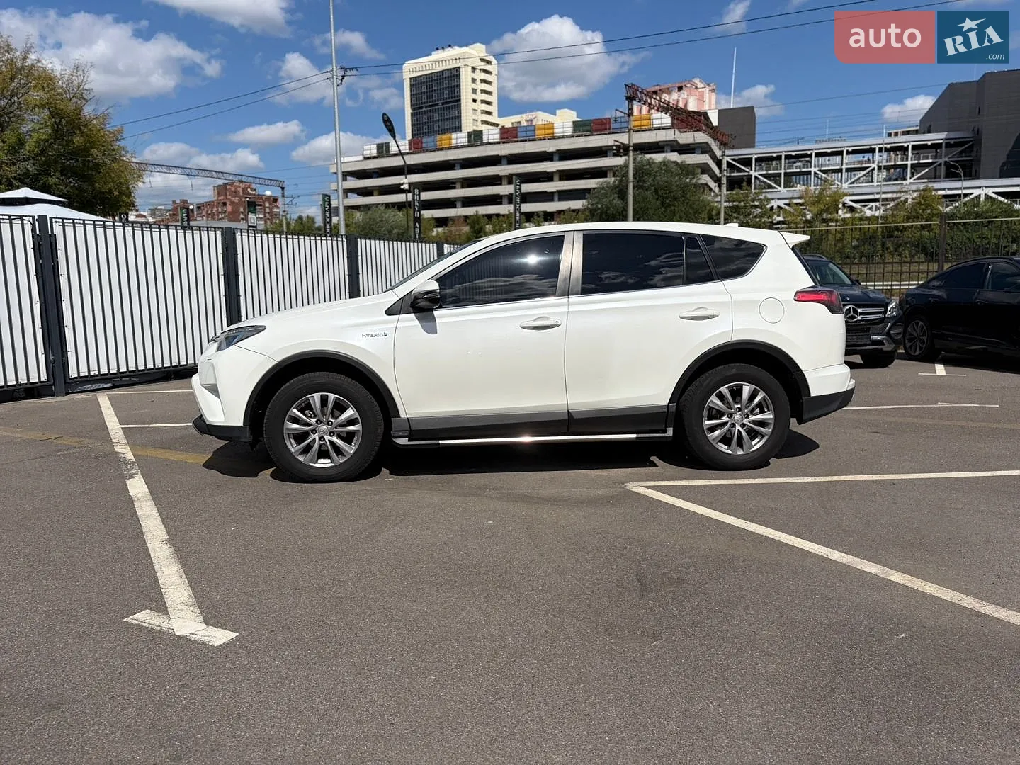 2016 Toyota RAV 4 - мініатюра 4