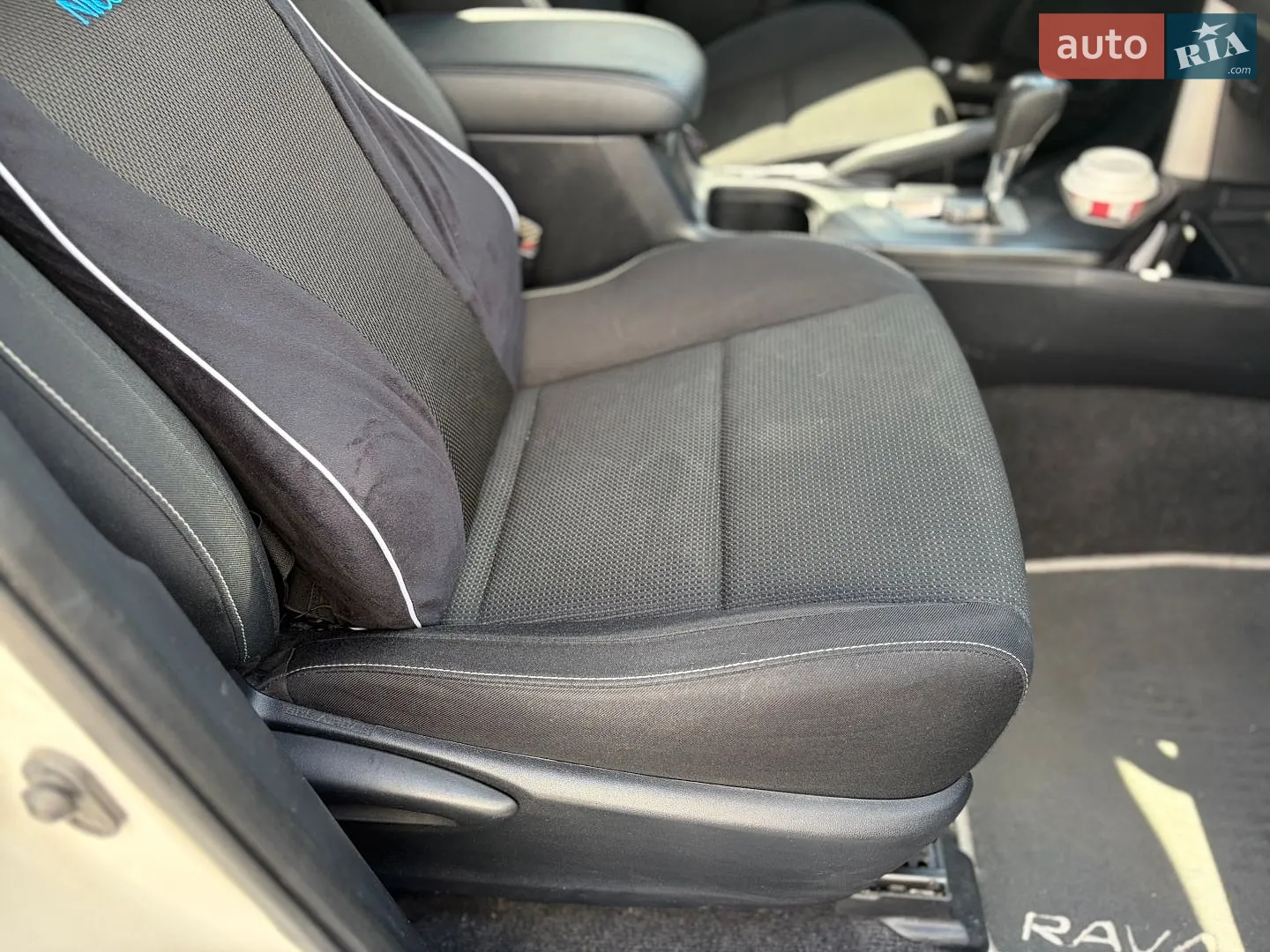 2016 Toyota RAV 4 - мініатюра 30