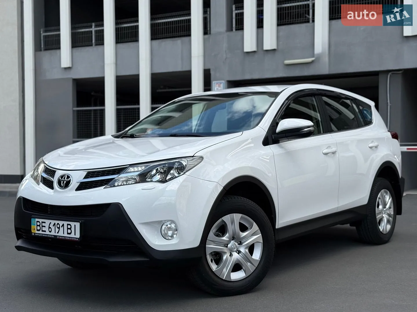 2014 Toyota RAV 4 - мініатюра 12