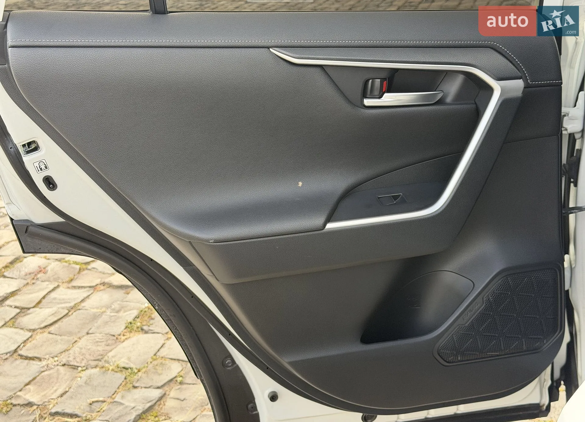 2019 Toyota RAV 4 - мініатюра 27
