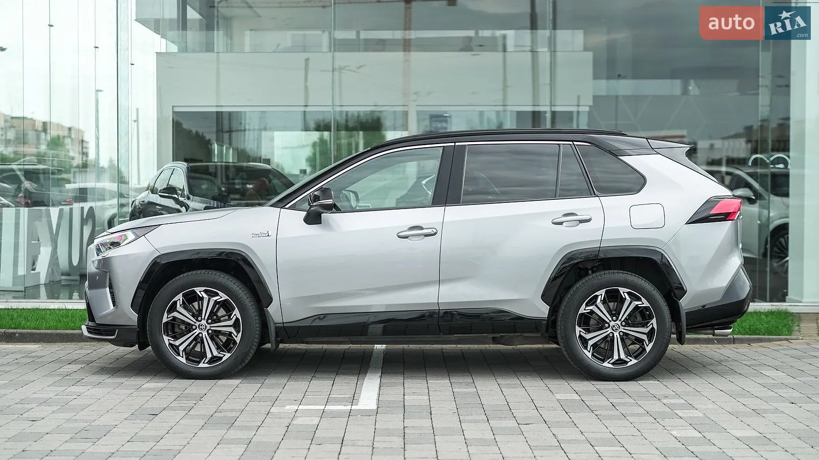 2021 Toyota RAV 4 - мініатюра 3