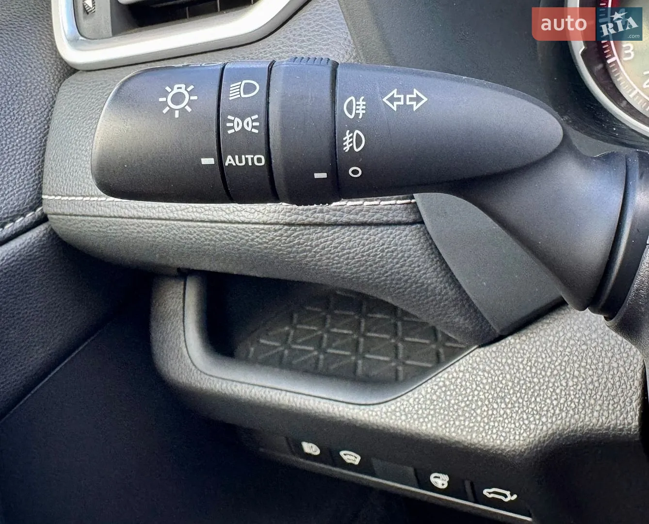 2021 Toyota RAV 4 - мініатюра 30