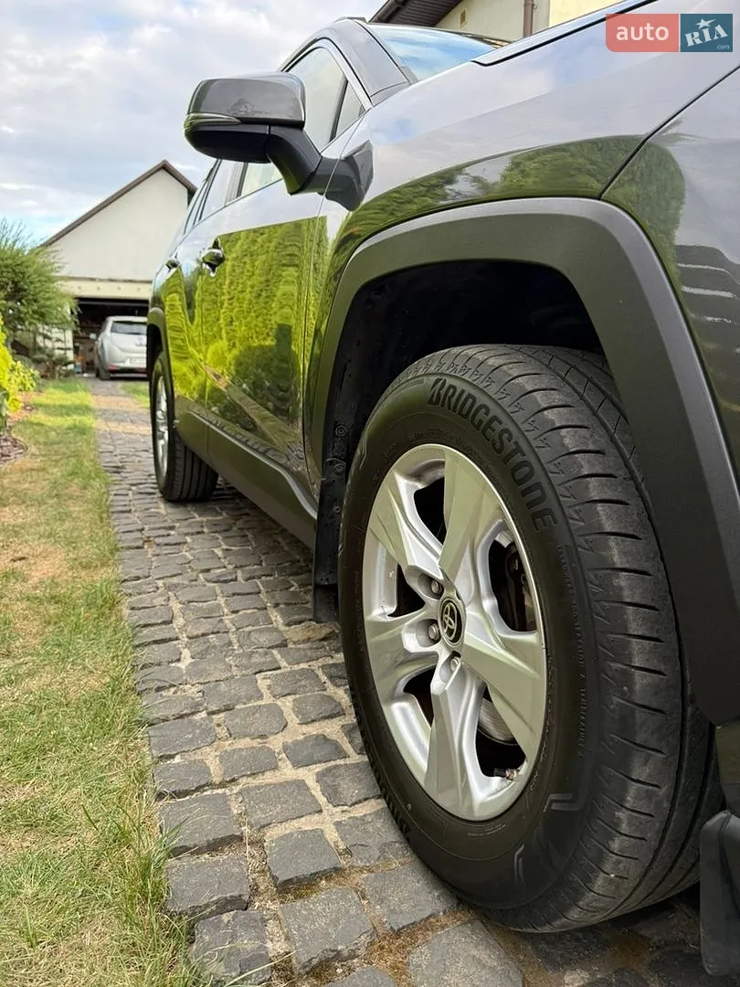 2021 Toyota RAV 4 - мініатюра 23