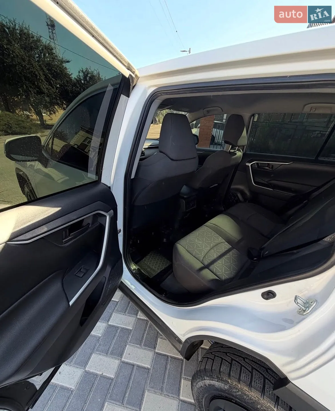 2019 Toyota RAV 4 - мініатюра 13