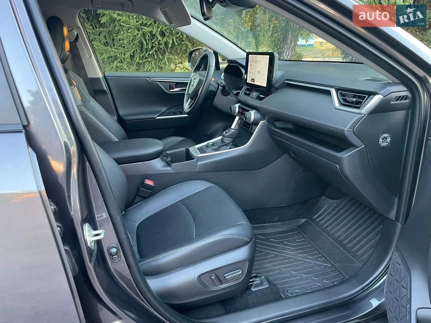 2025 Toyota RAV 4 - мініатюра 51