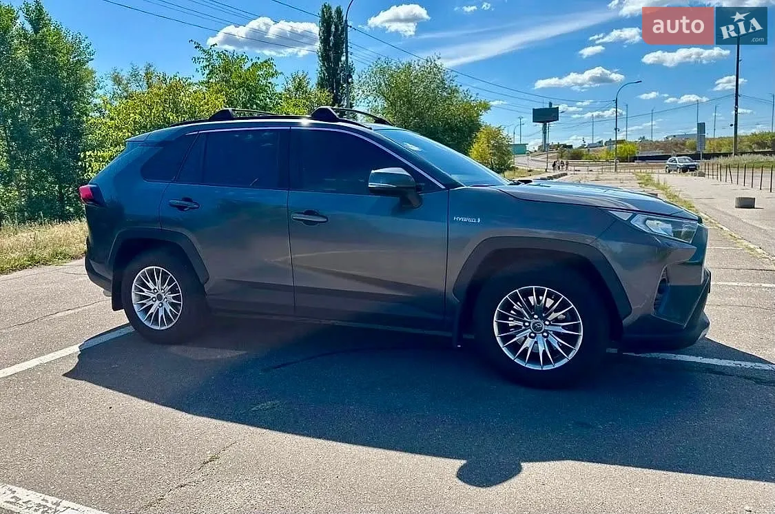 2020 Toyota RAV 4 - мініатюра 4