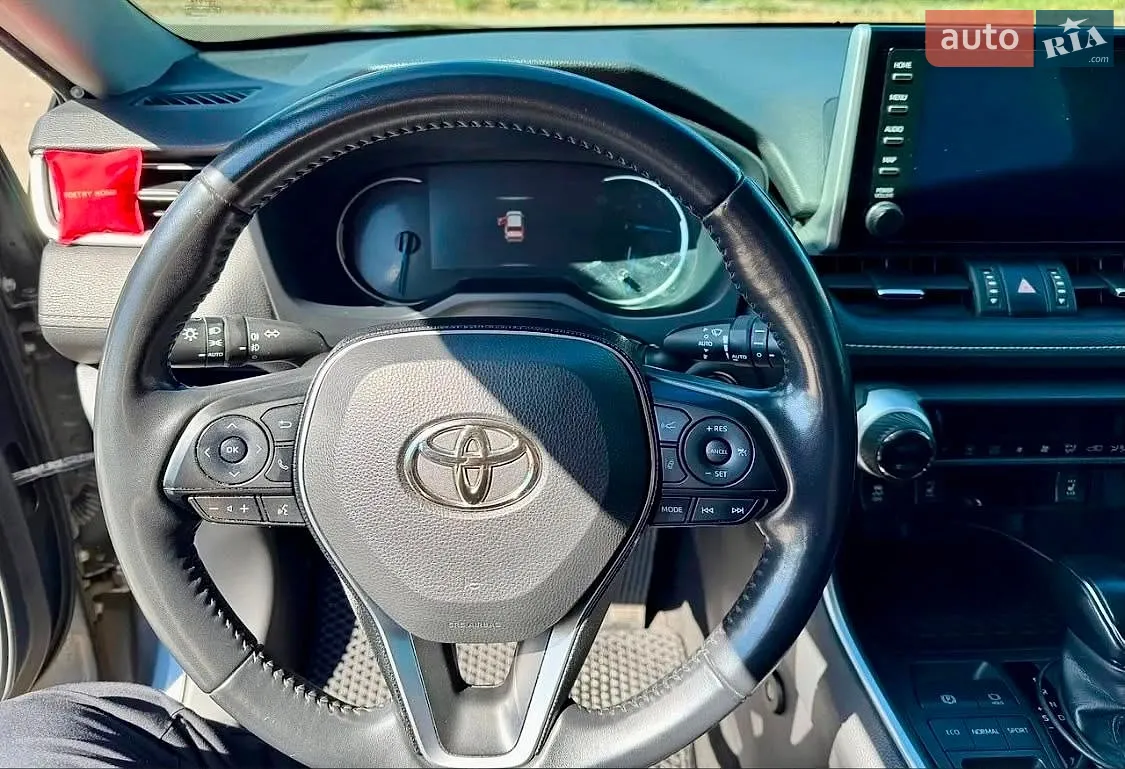 2020 Toyota RAV 4 - мініатюра 26