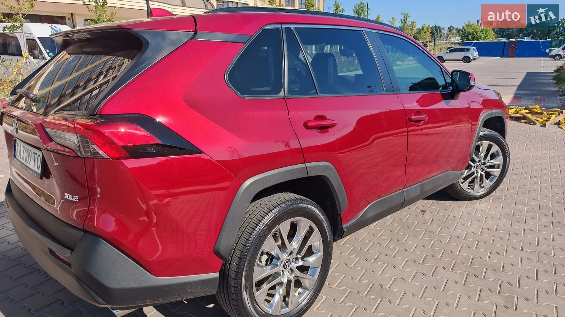 2021 Toyota RAV 4 - мініатюра 11