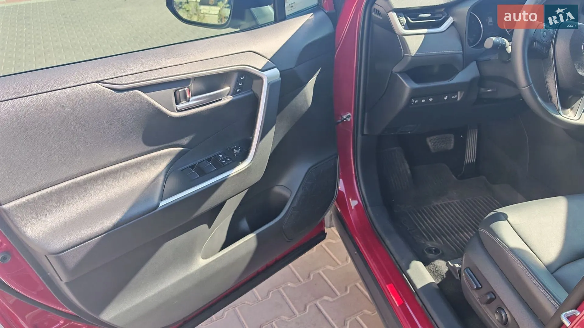2021 Toyota RAV 4 - мініатюра 17