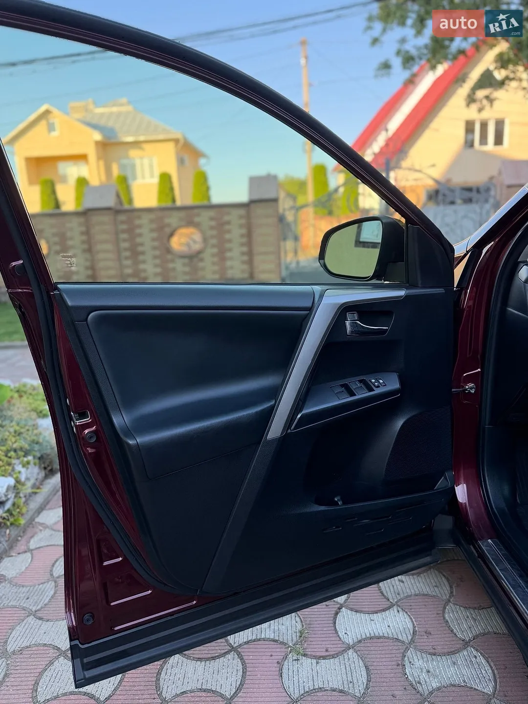 2017 Toyota RAV 4 - мініатюра 8