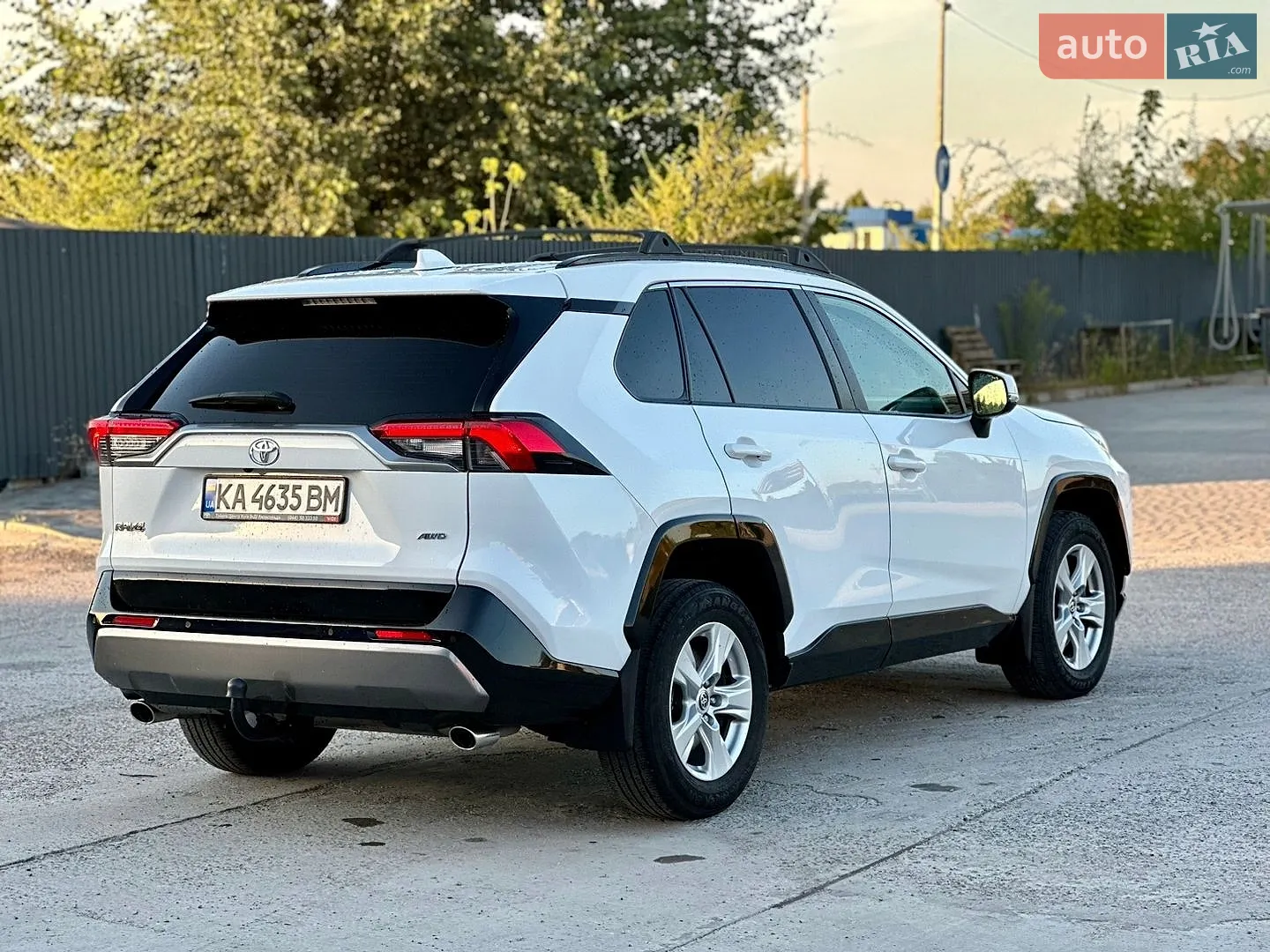 2020 Toyota RAV 4 - мініатюра 8