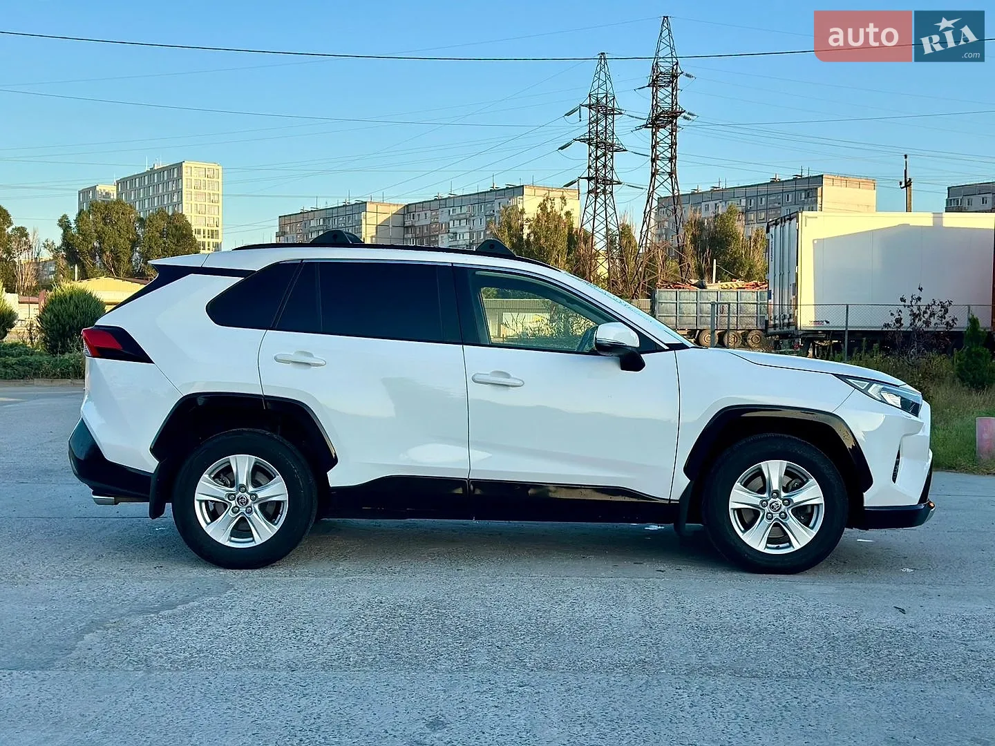 2020 Toyota RAV 4 - мініатюра 4