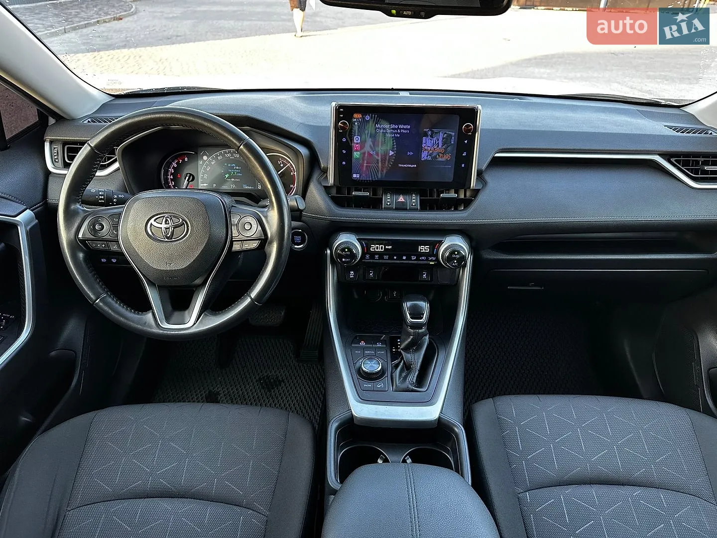 2020 Toyota RAV 4 - мініатюра 18