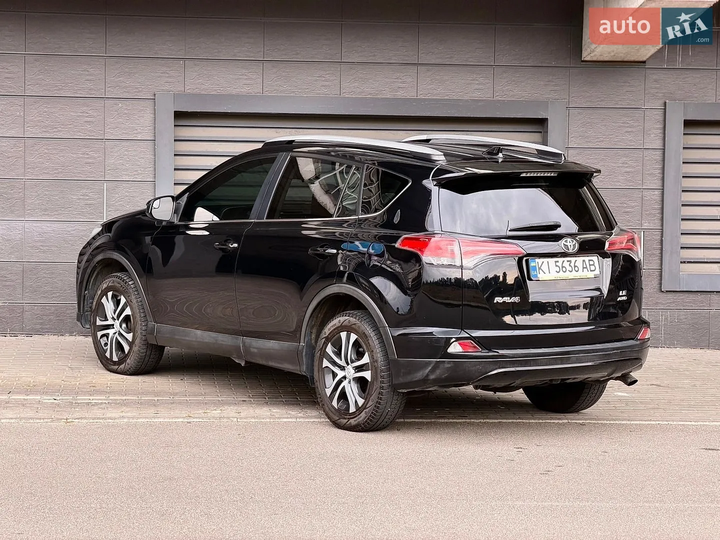 2017 Toyota RAV 4 - мініатюра 6