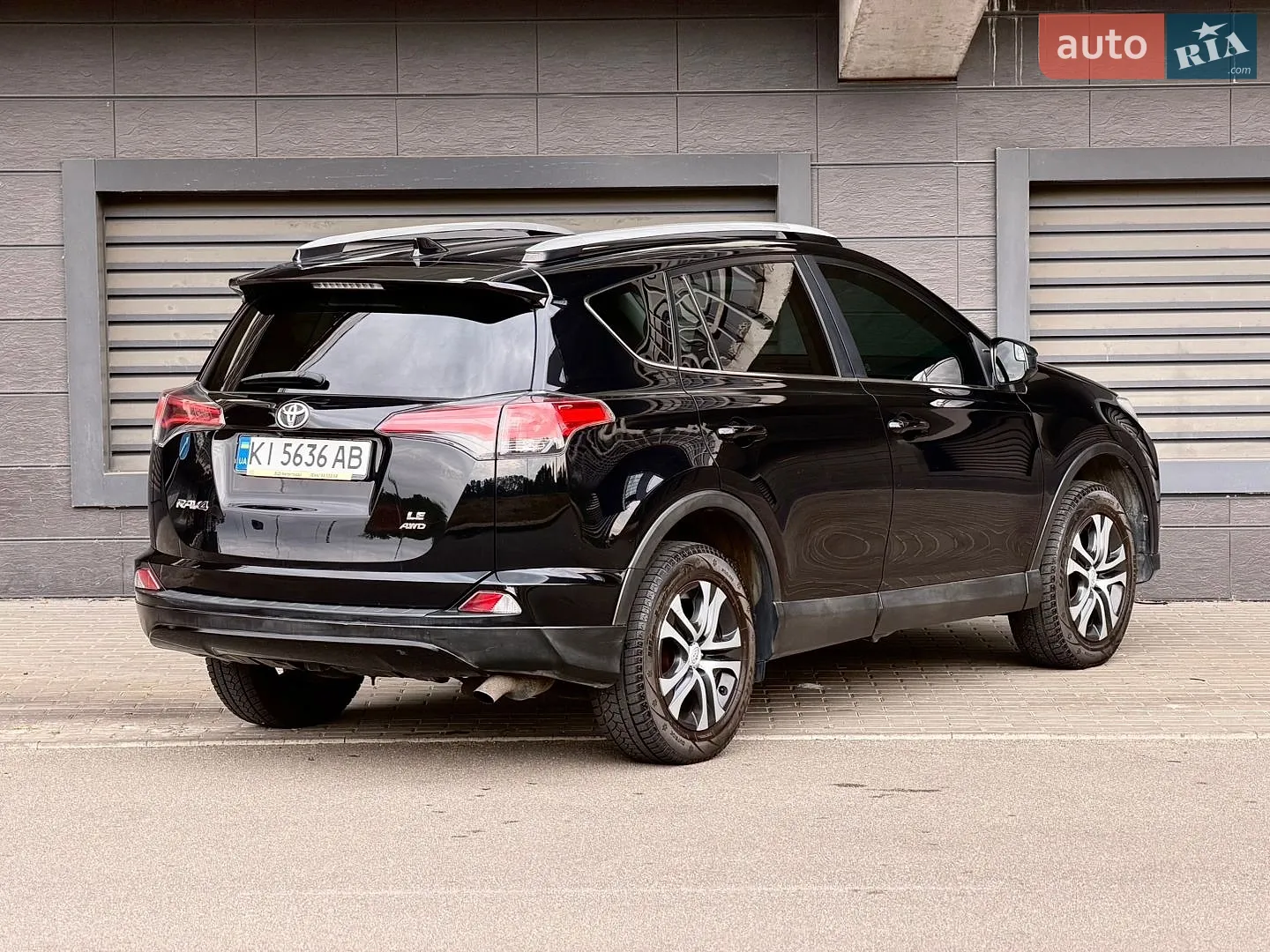 2017 Toyota RAV 4 - мініатюра 8