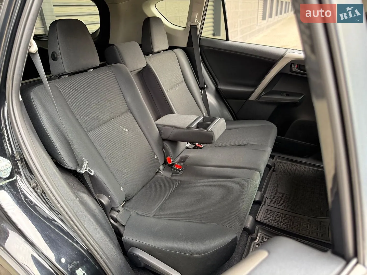 2017 Toyota RAV 4 - мініатюра 13