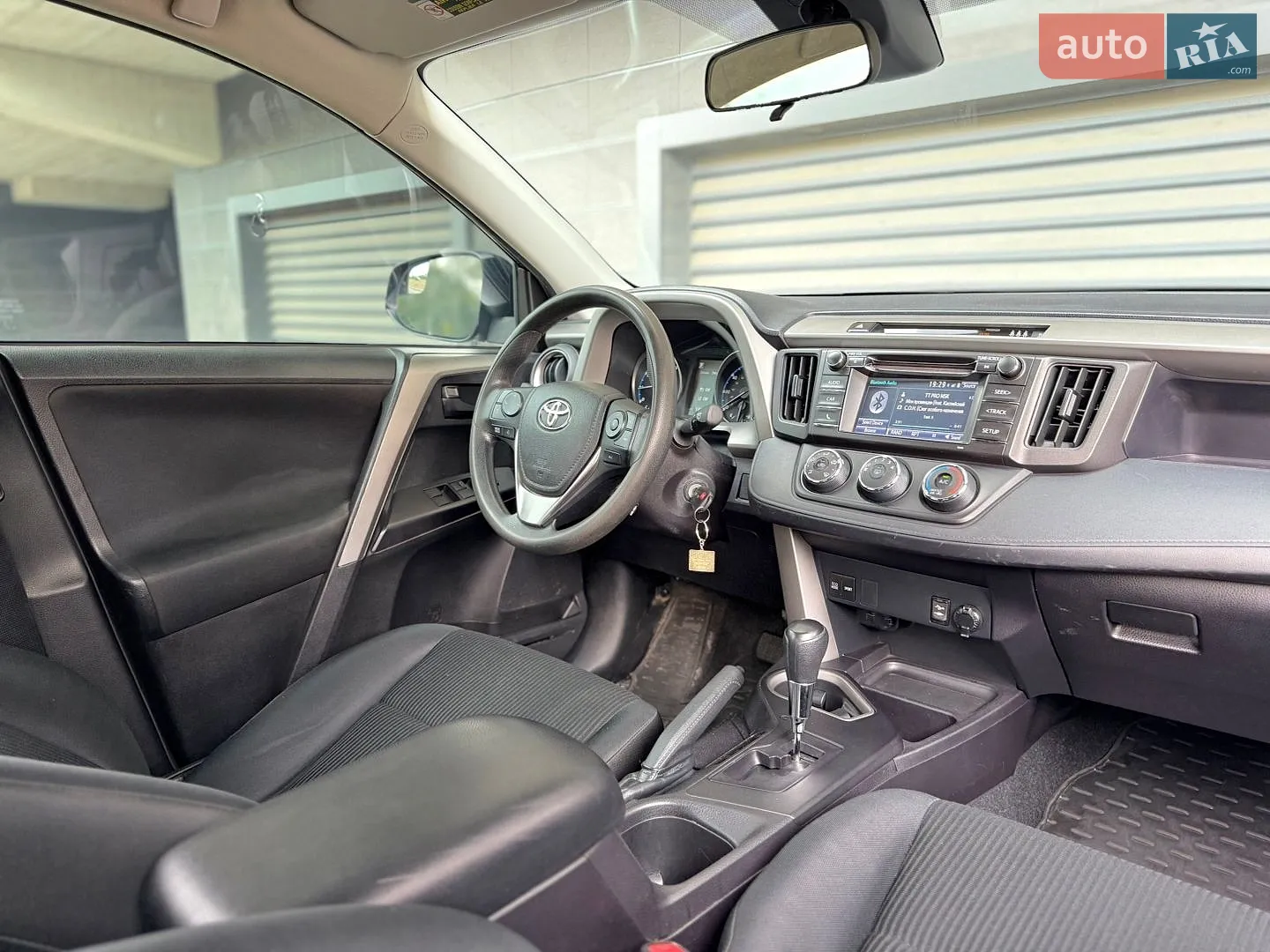2017 Toyota RAV 4 - мініатюра 15