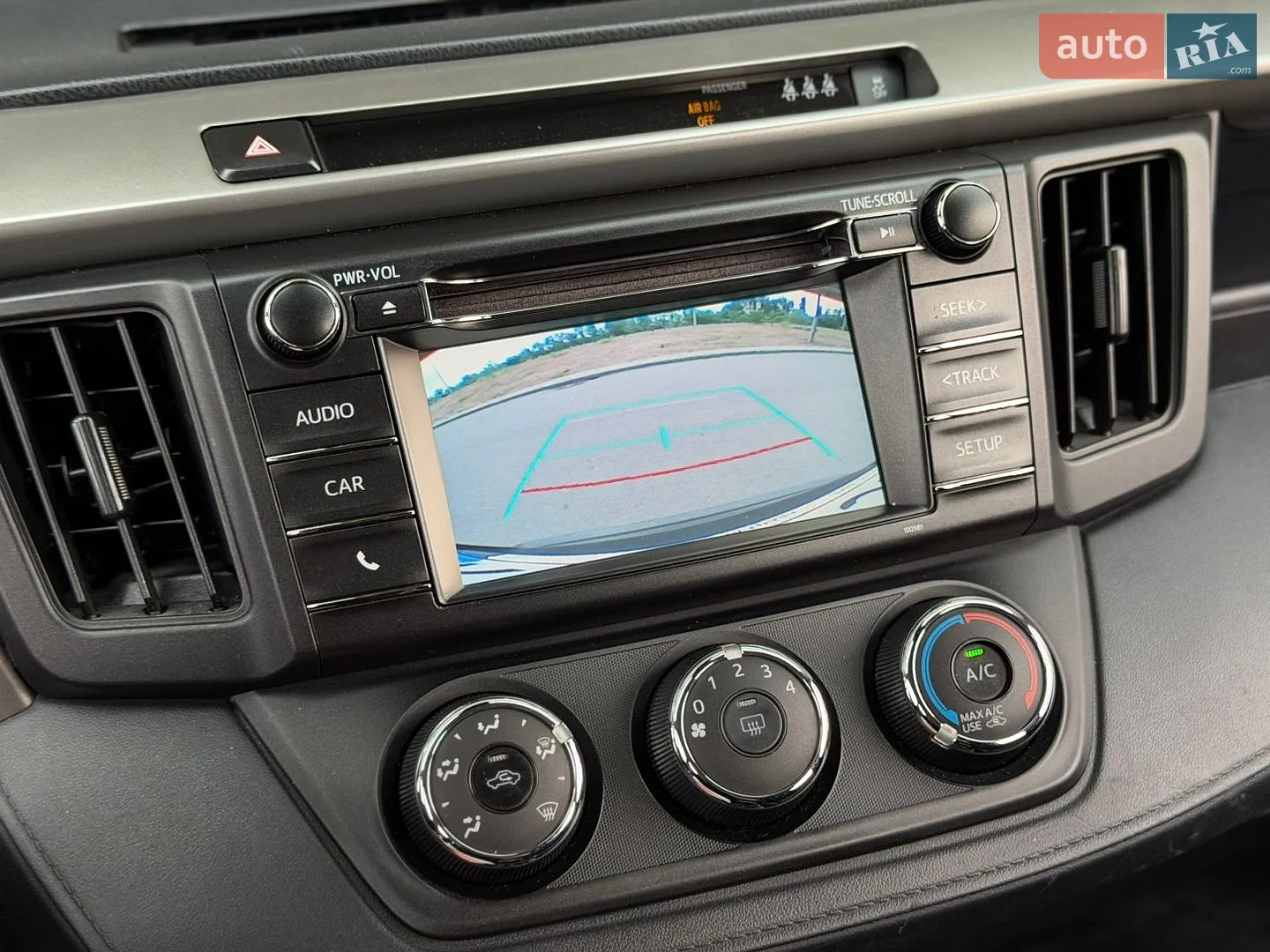 2017 Toyota RAV 4 - мініатюра 20