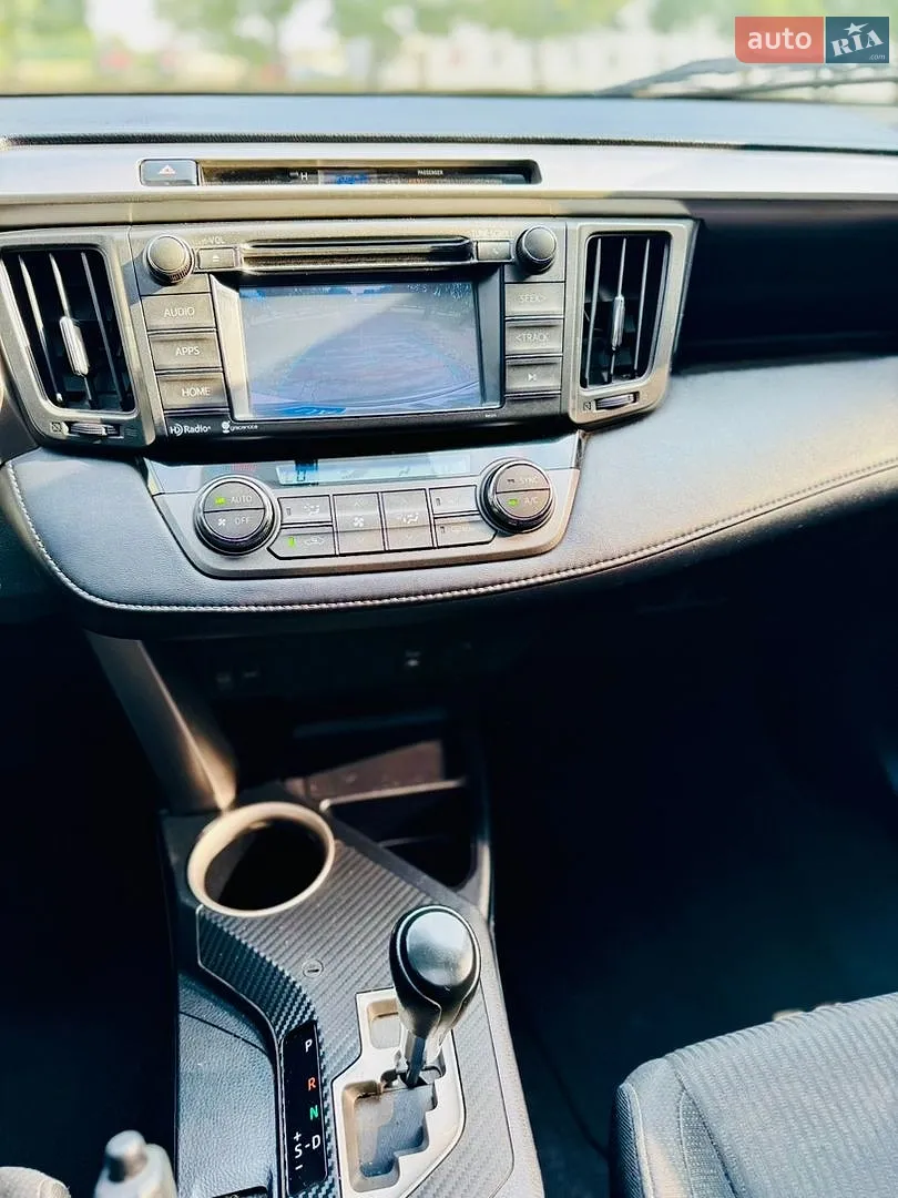 2015 Toyota RAV 4 - мініатюра 10