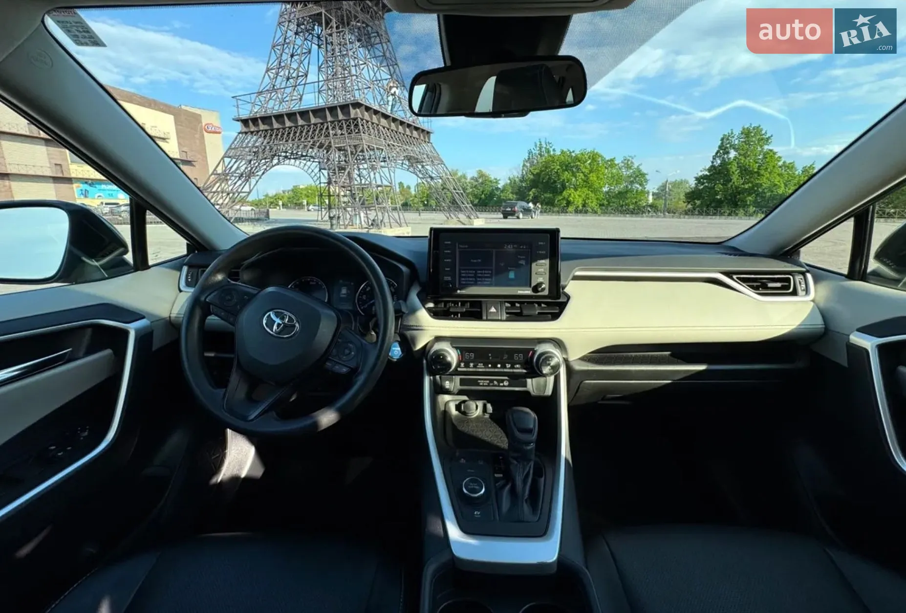 2021 Toyota RAV 4 - мініатюра 11
