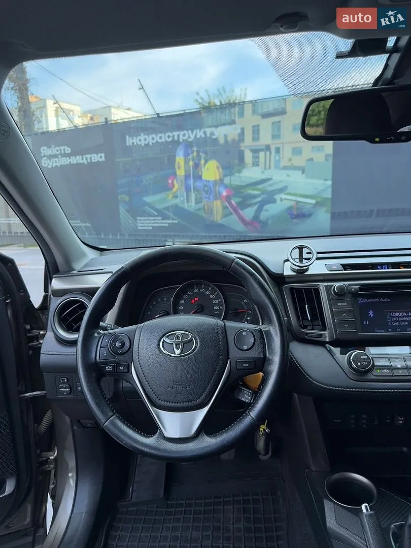 2013 Toyota RAV 4 - мініатюра 8