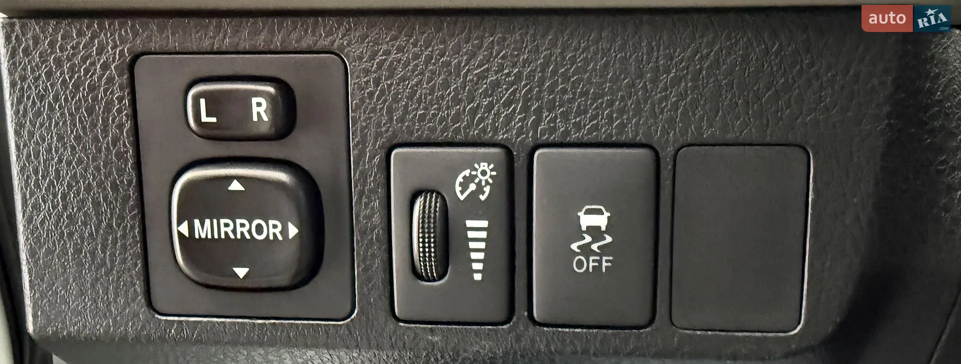 2013 Toyota RAV 4 - мініатюра 25