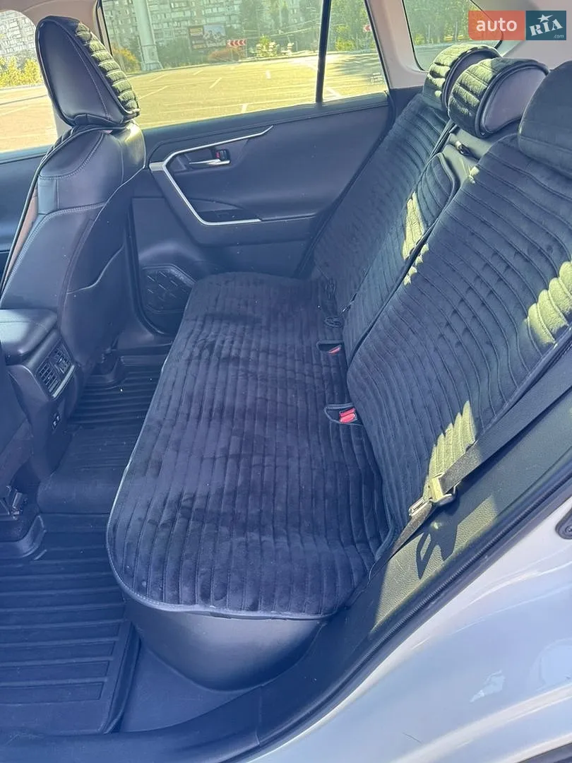 2019 Toyota RAV 4 - мініатюра 20