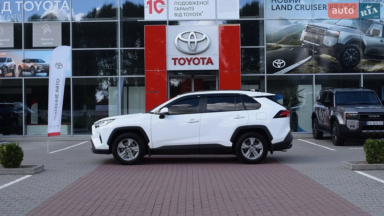 2023 Toyota RAV 4 - мініатюра 3