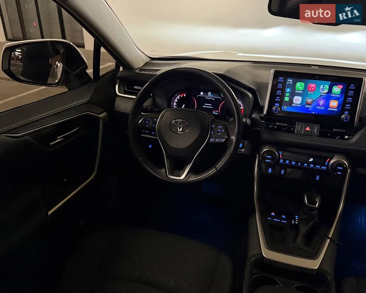 2021 Toyota RAV 4 - мініатюра 29