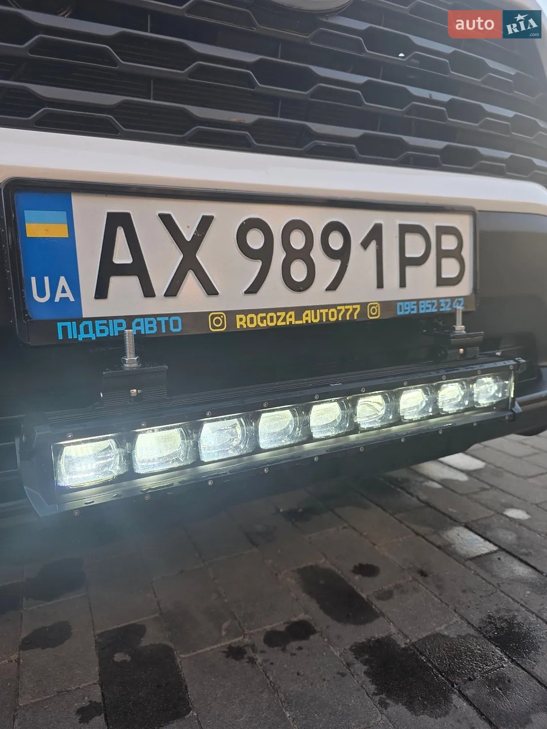 2019 Toyota RAV 4 - мініатюра 14