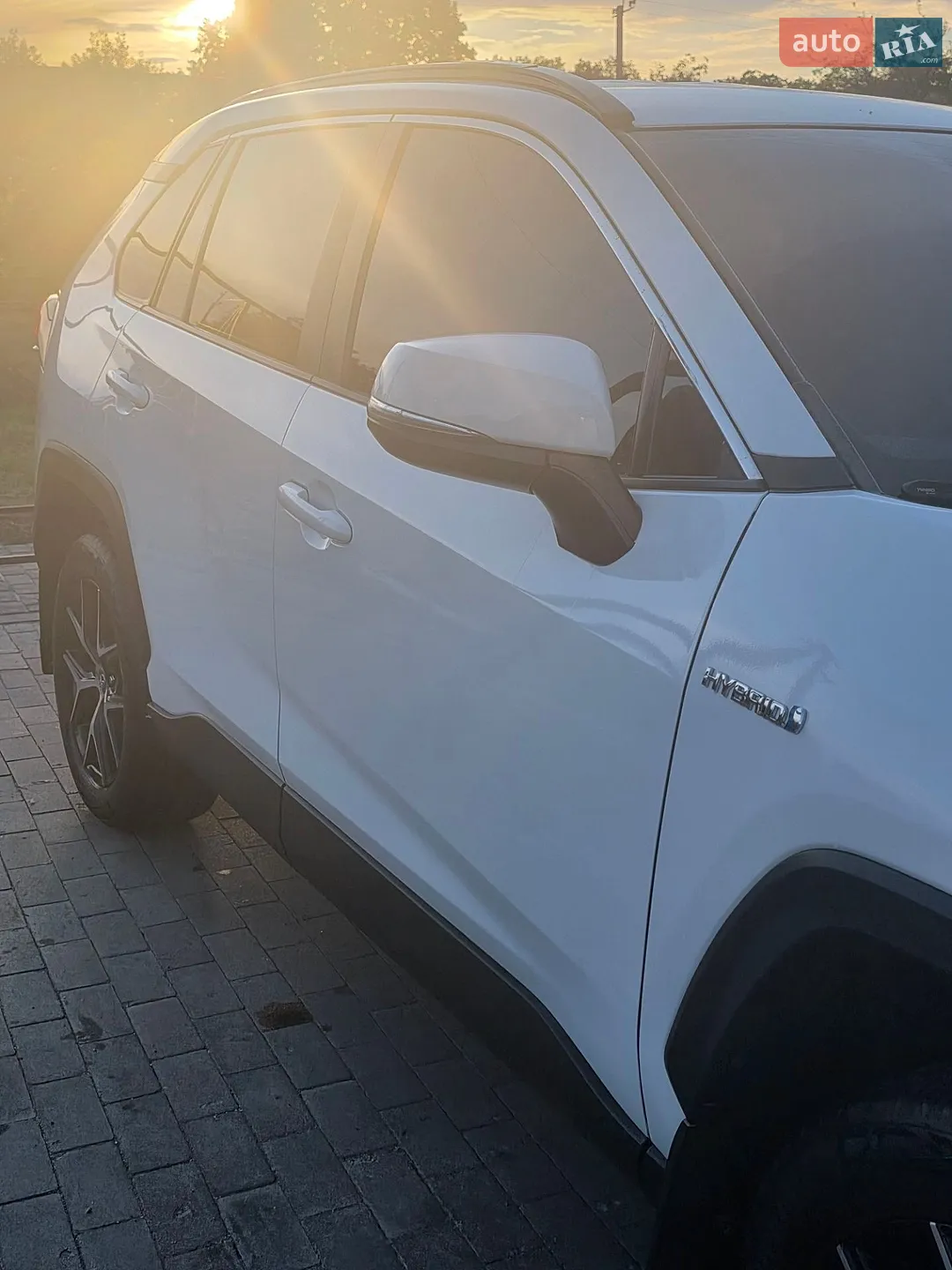 2019 Toyota RAV 4 - мініатюра 19