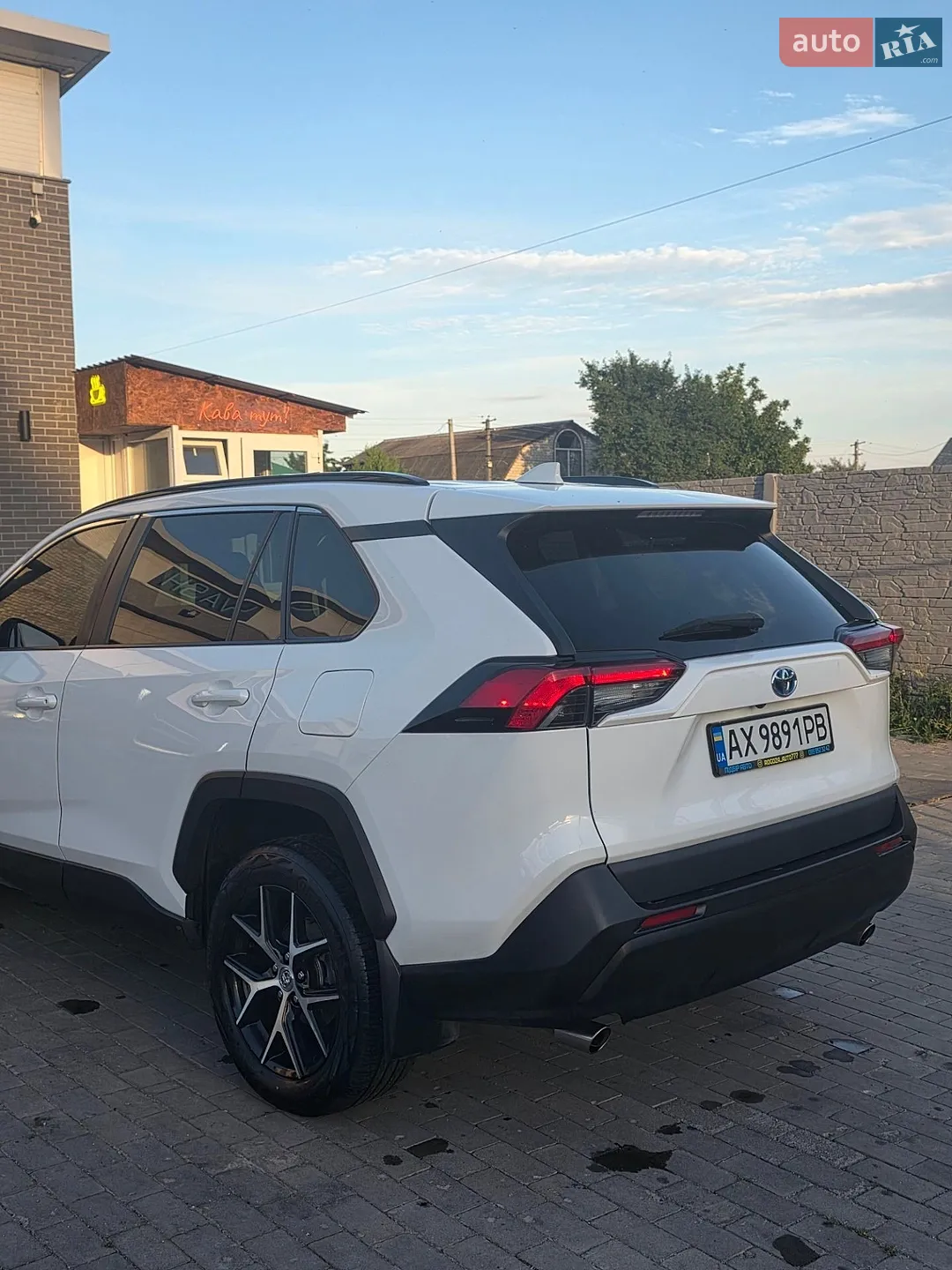 2019 Toyota RAV 4 - мініатюра 11