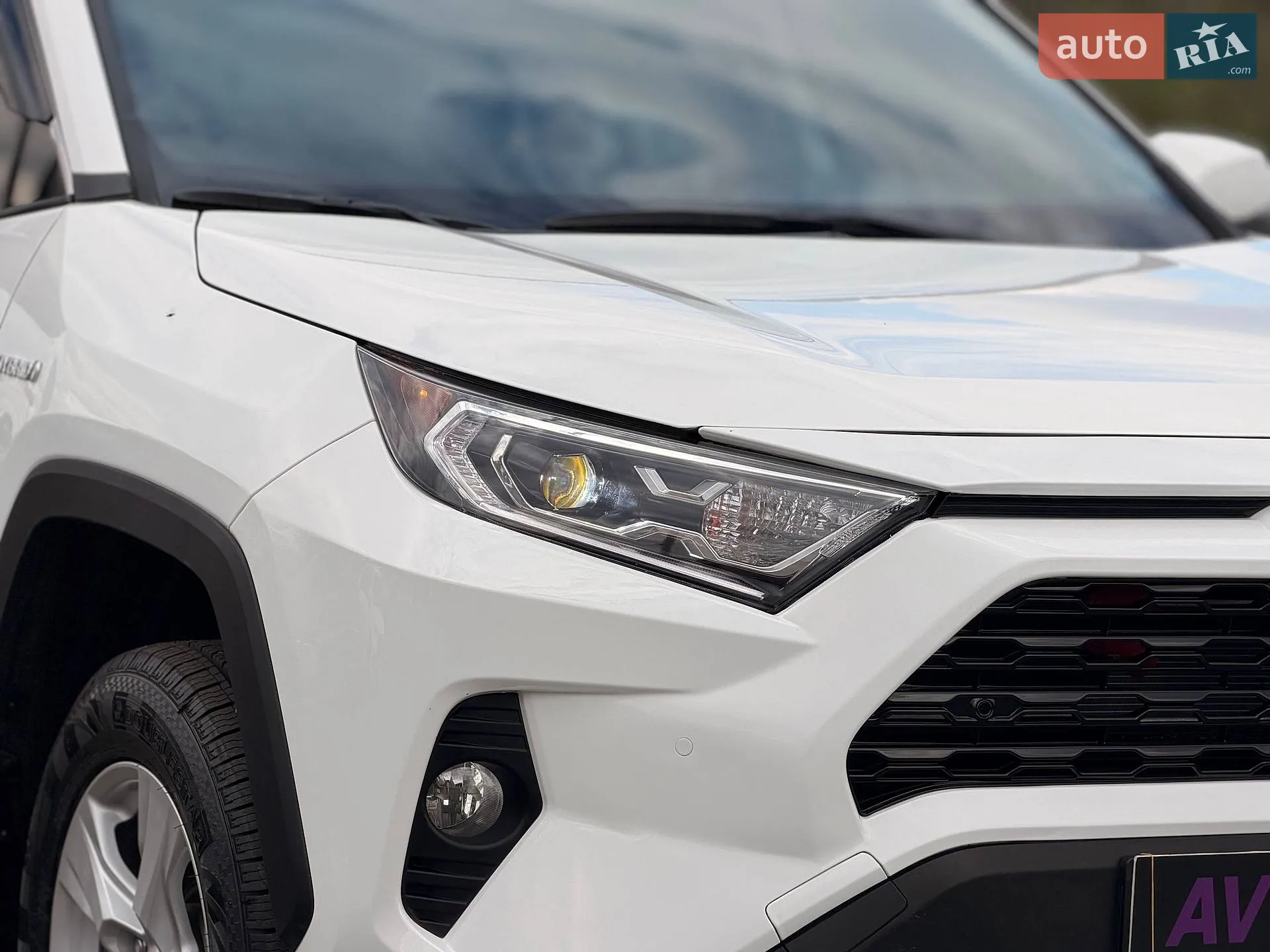 2020 Toyota RAV 4 - мініатюра 16