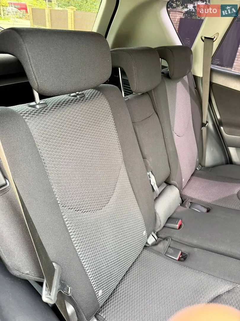 2011 Toyota RAV 4 - мініатюра 17