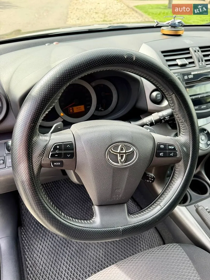 2011 Toyota RAV 4 - мініатюра 24