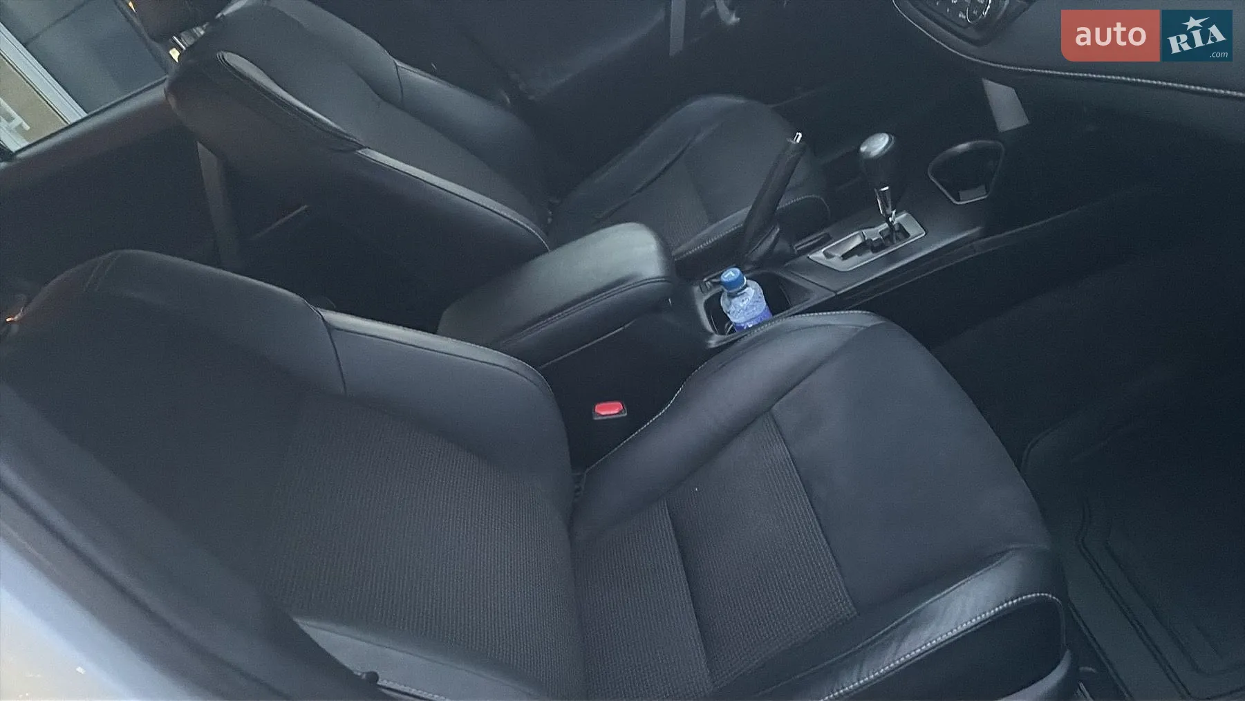 2016 Toyota RAV 4 - мініатюра 15