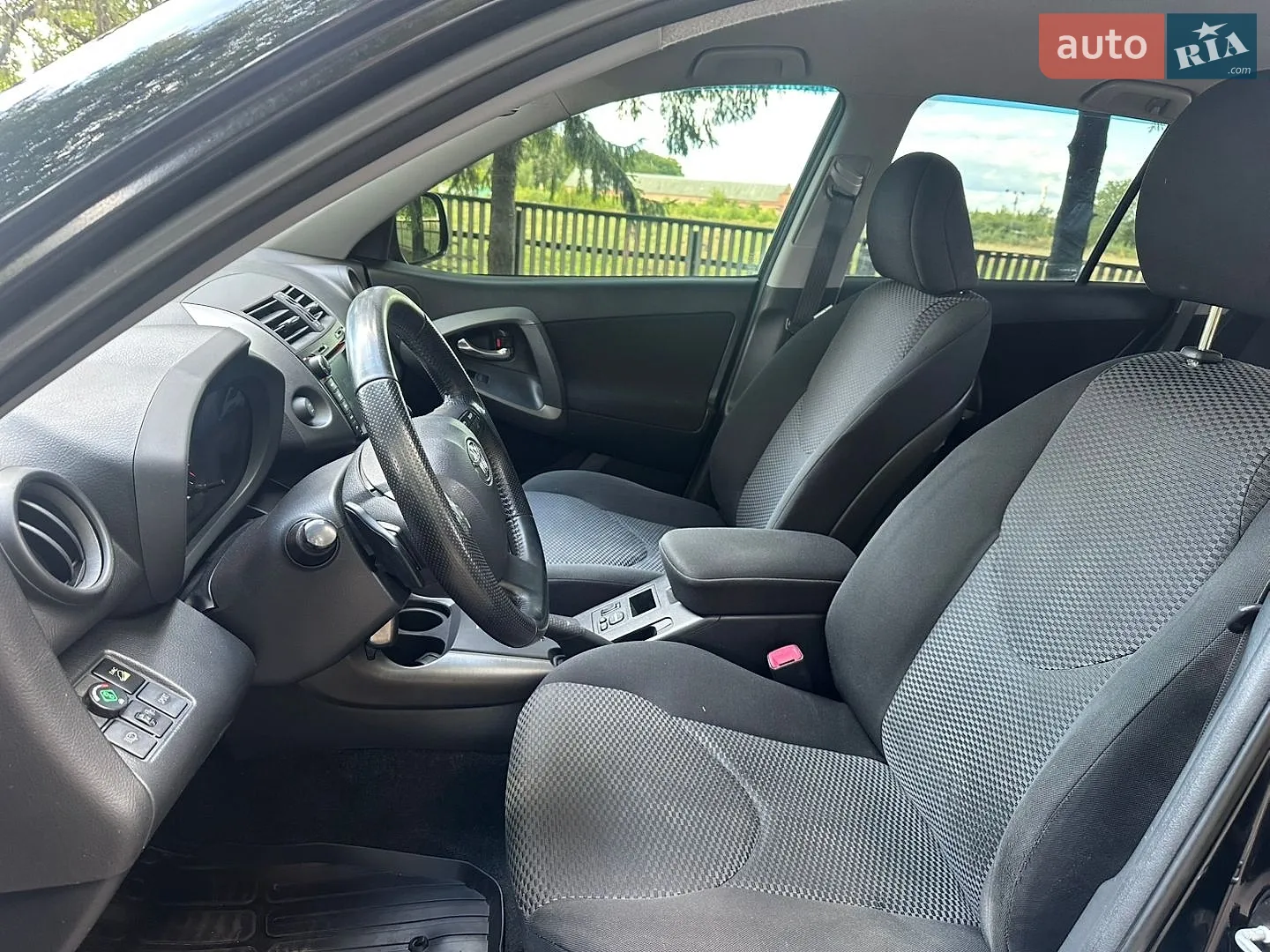 2010 Toyota RAV 4 - мініатюра 29