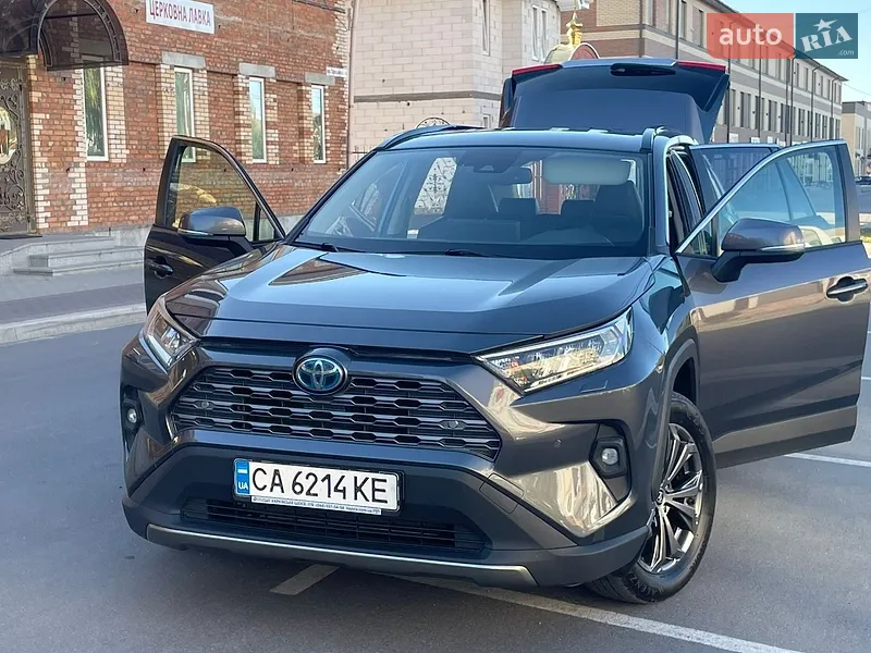 Toyota RAV4 2024