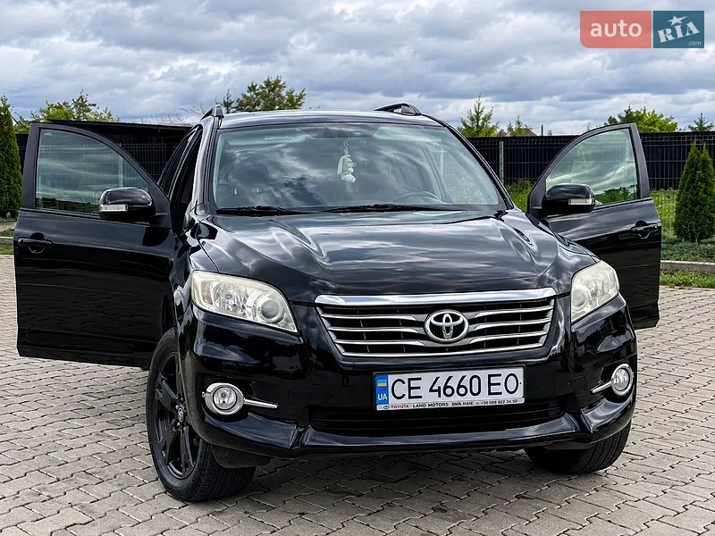 Toyota RAV4 2011