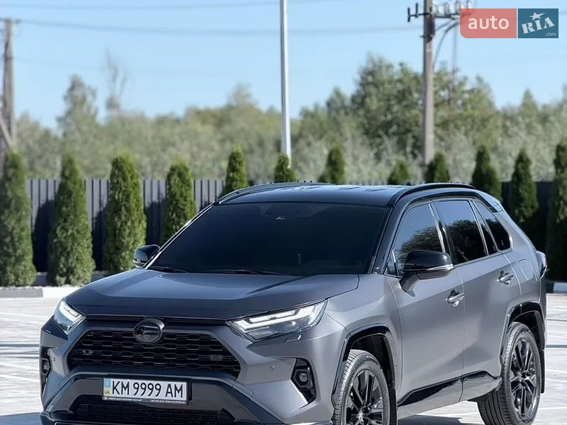 Toyota RAV4 2025