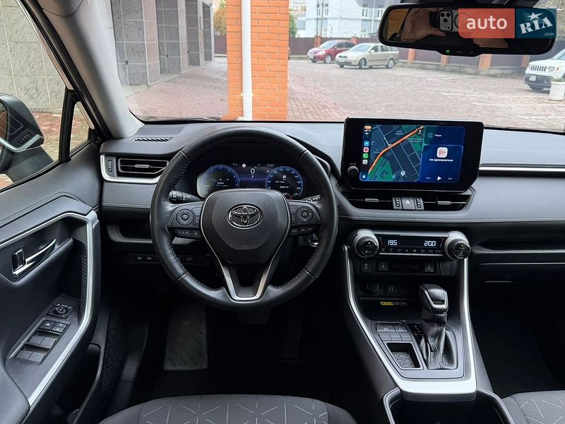 Позашляховик / Кросовер Toyota RAV4 2023 в Києві
