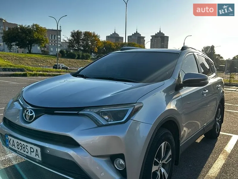 Toyota RAV4 2016