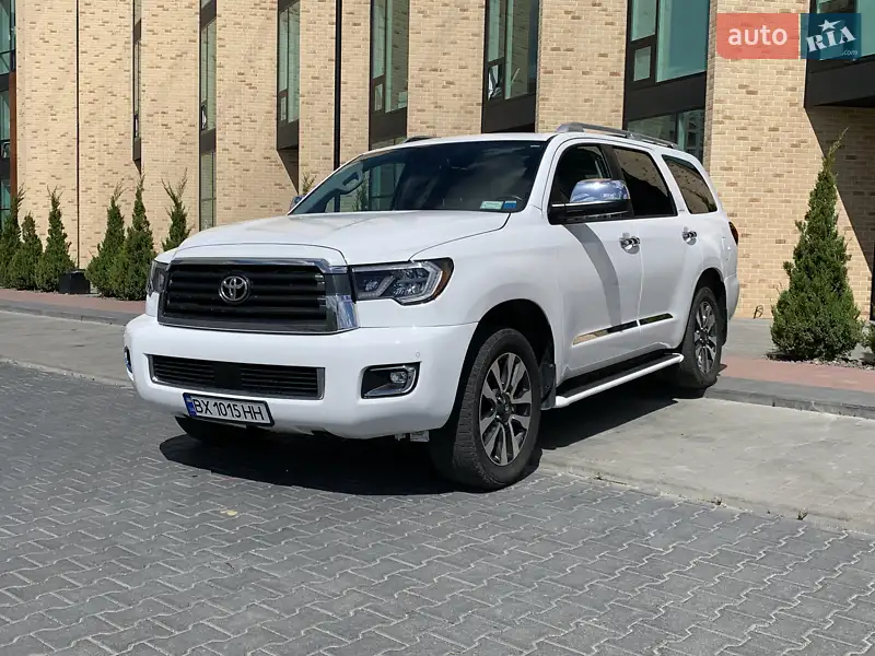 Toyota Sequoia 2017