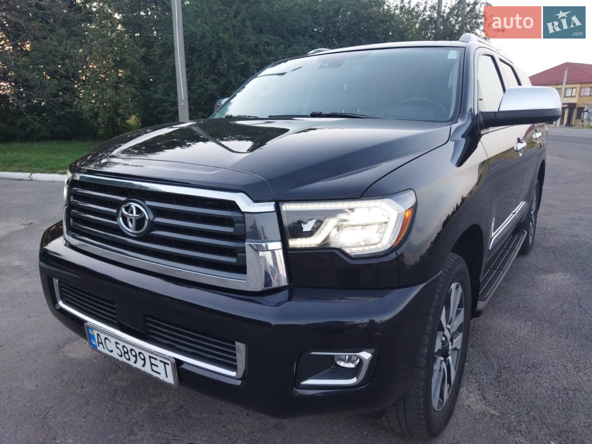 2017 Toyota Sequoia - мініатюра 2