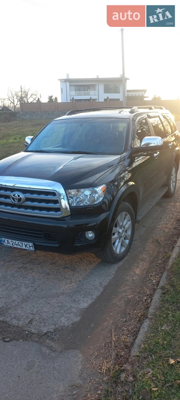 2013 Toyota Sequoia - мініатюра 18