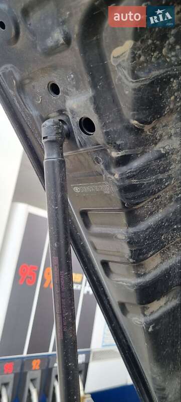 Позашляховик / Кросовер Toyota Sequoia 2008 в Дніпрі