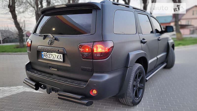 Внедорожник / Кроссовер Toyota Sequoia 2008 в Виннице